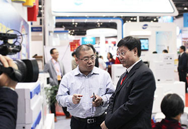 【博天堂集团色谱原创大赛】“SHINE 闪”发亮 ！