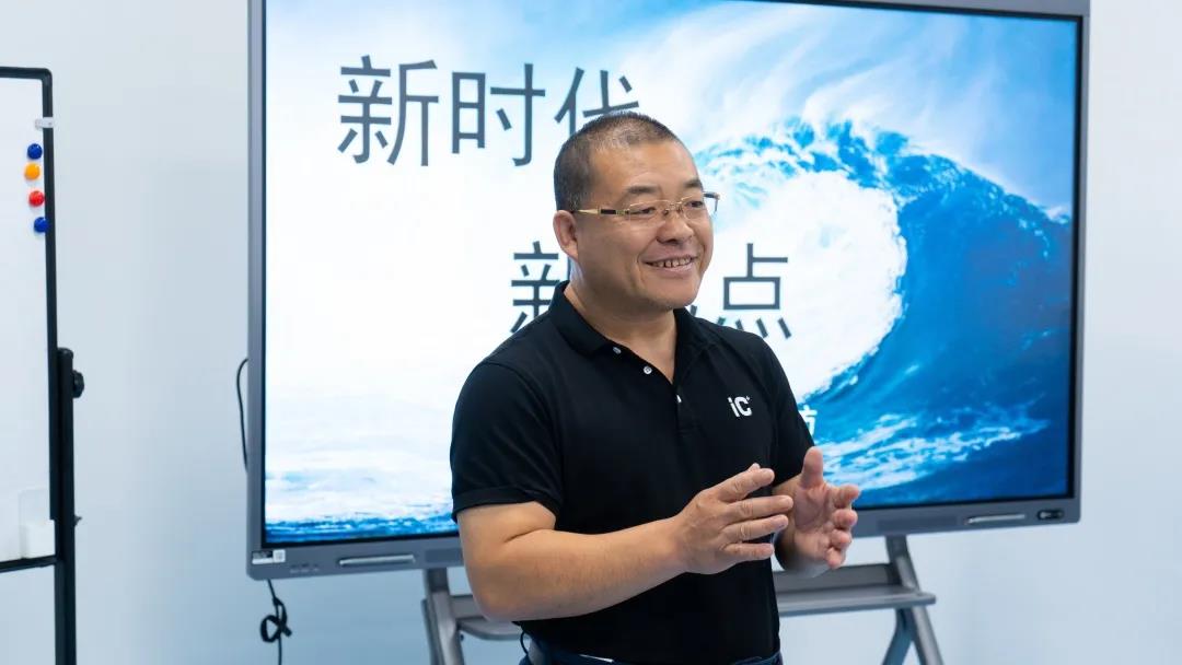 集崖辐铁军——博天堂集团誓师带头大会超燃现场