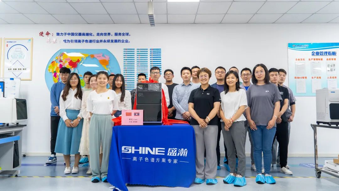 博天堂集团“智”造步履一向，，，，，，老挝仪器出口发货典礼圆满成功！