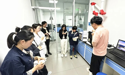 服务先行 五星保险：让自动服务贯通始终